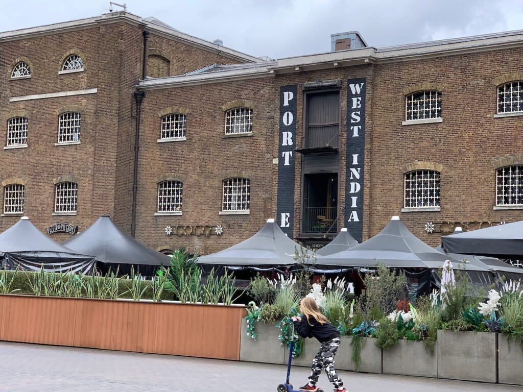The restaurants in the London Docks are adjacent to the museum.